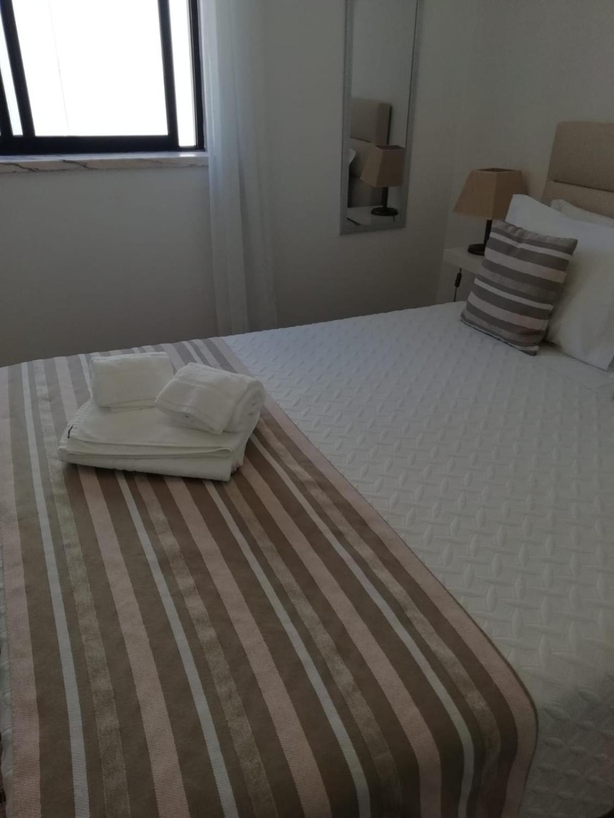 Ferienwohnung Olhos D'Agua - Penthouse Nazaré Exterior foto